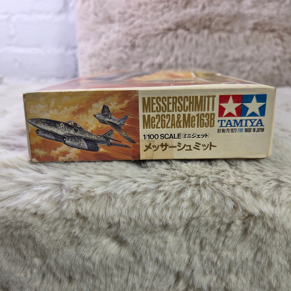 Tamiya PA1023 1/100 Me262A & Me163B Model Kit - Picture 10 of 14